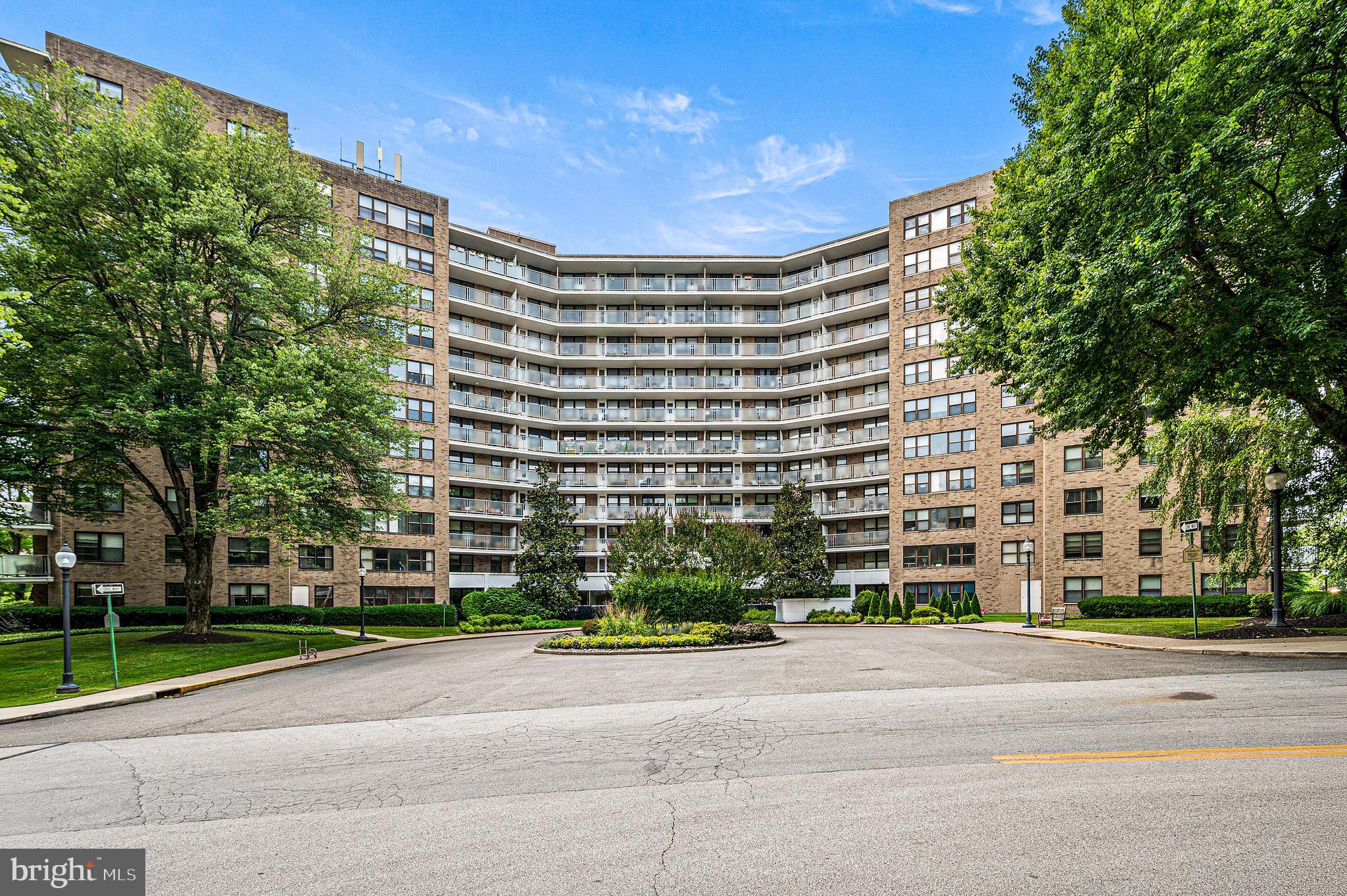 OAK HILL - Residential
