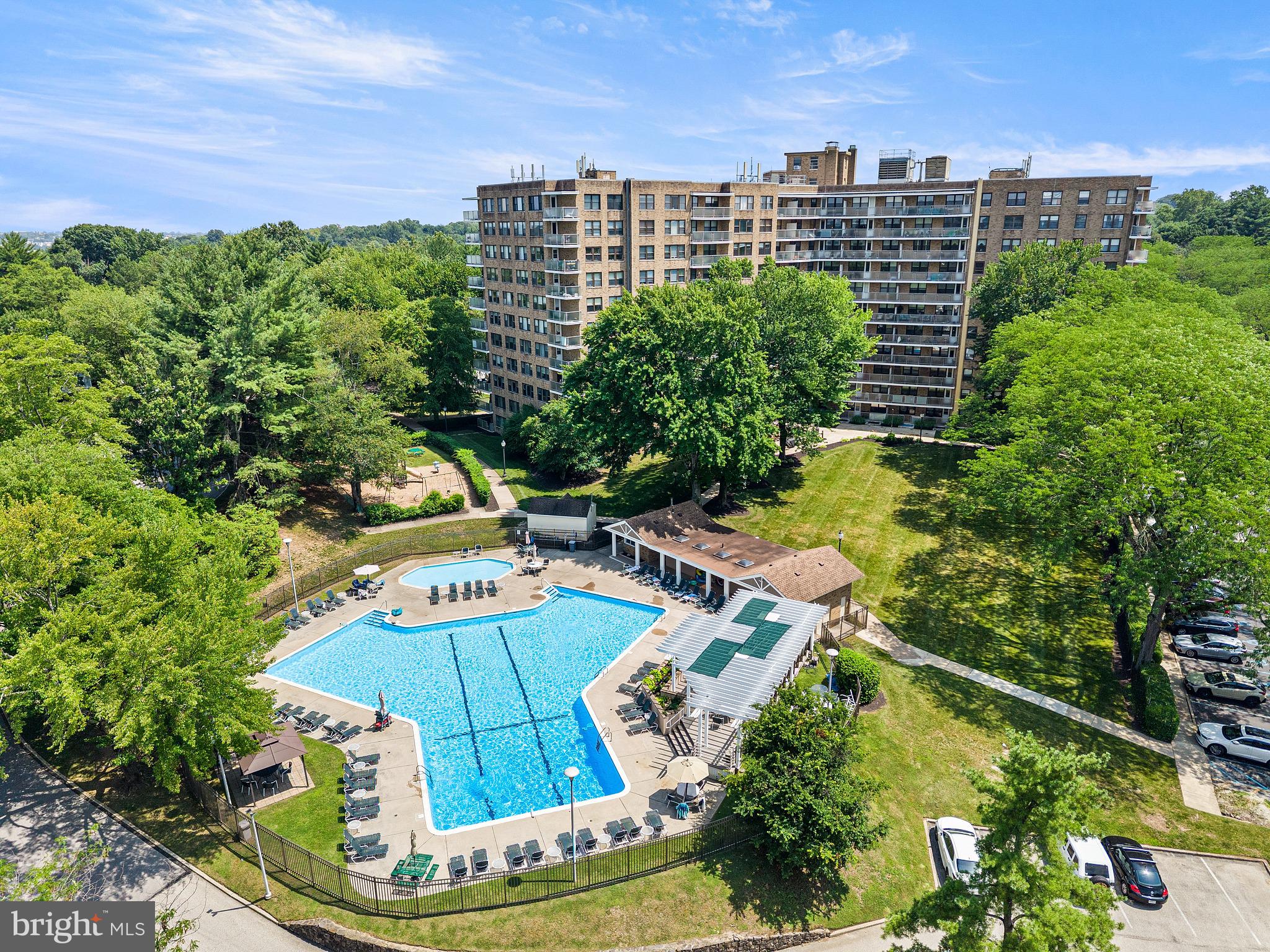 OAK HILL - Residential