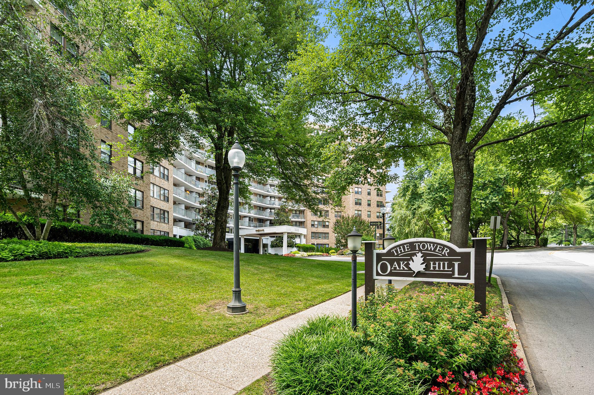 OAK HILL - Residential