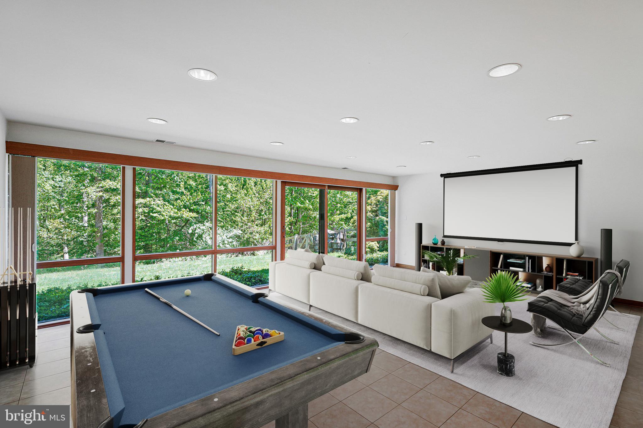 WOODSIDE ESTATES - Residential