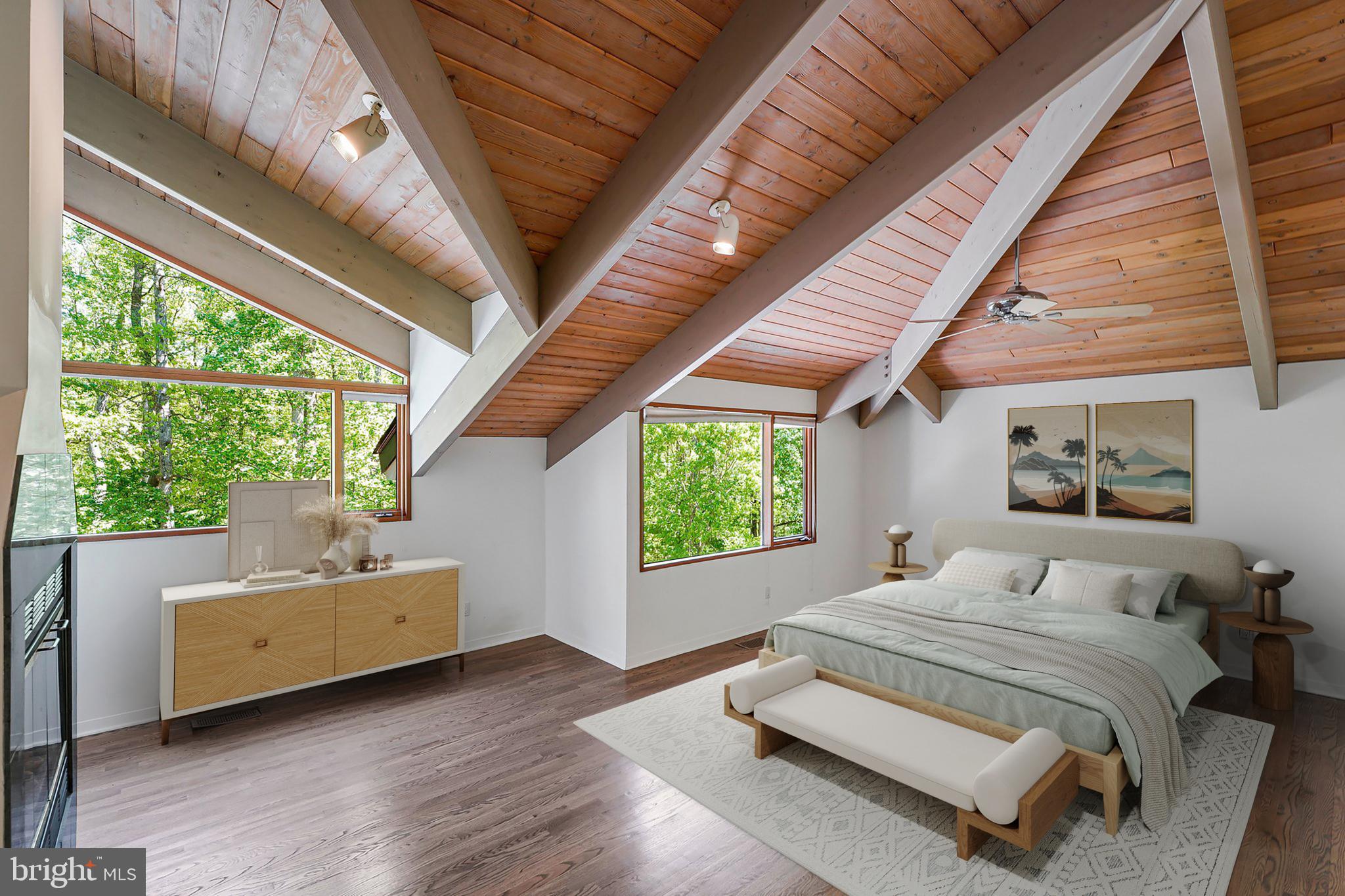 WOODSIDE ESTATES - Residential
