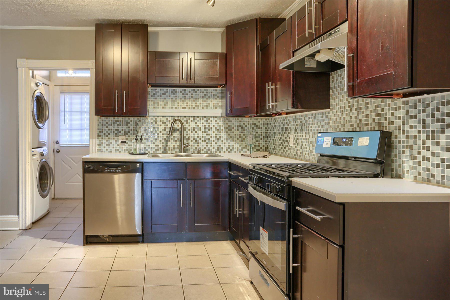 LANCASTER - Residential