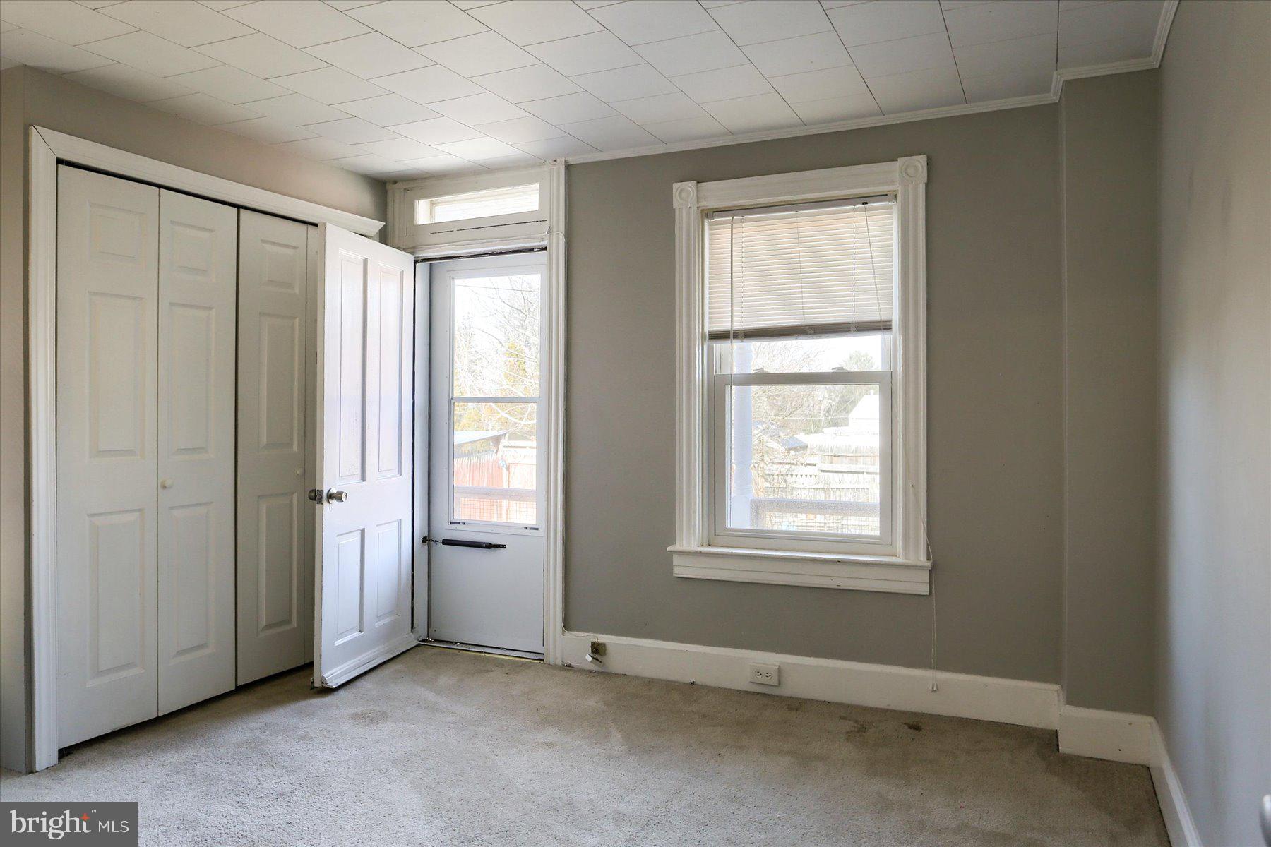 LANCASTER - Residential