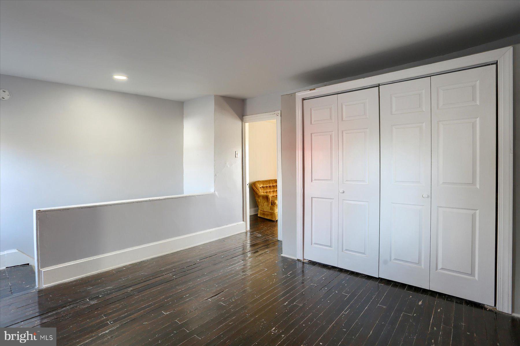 LANCASTER - Residential