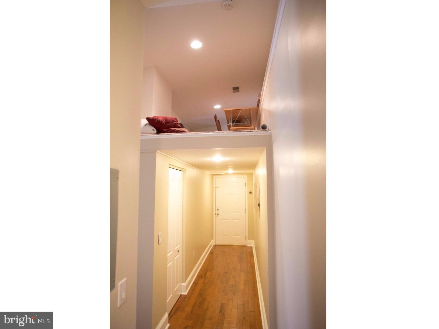 FAIRMOUNT - Residential