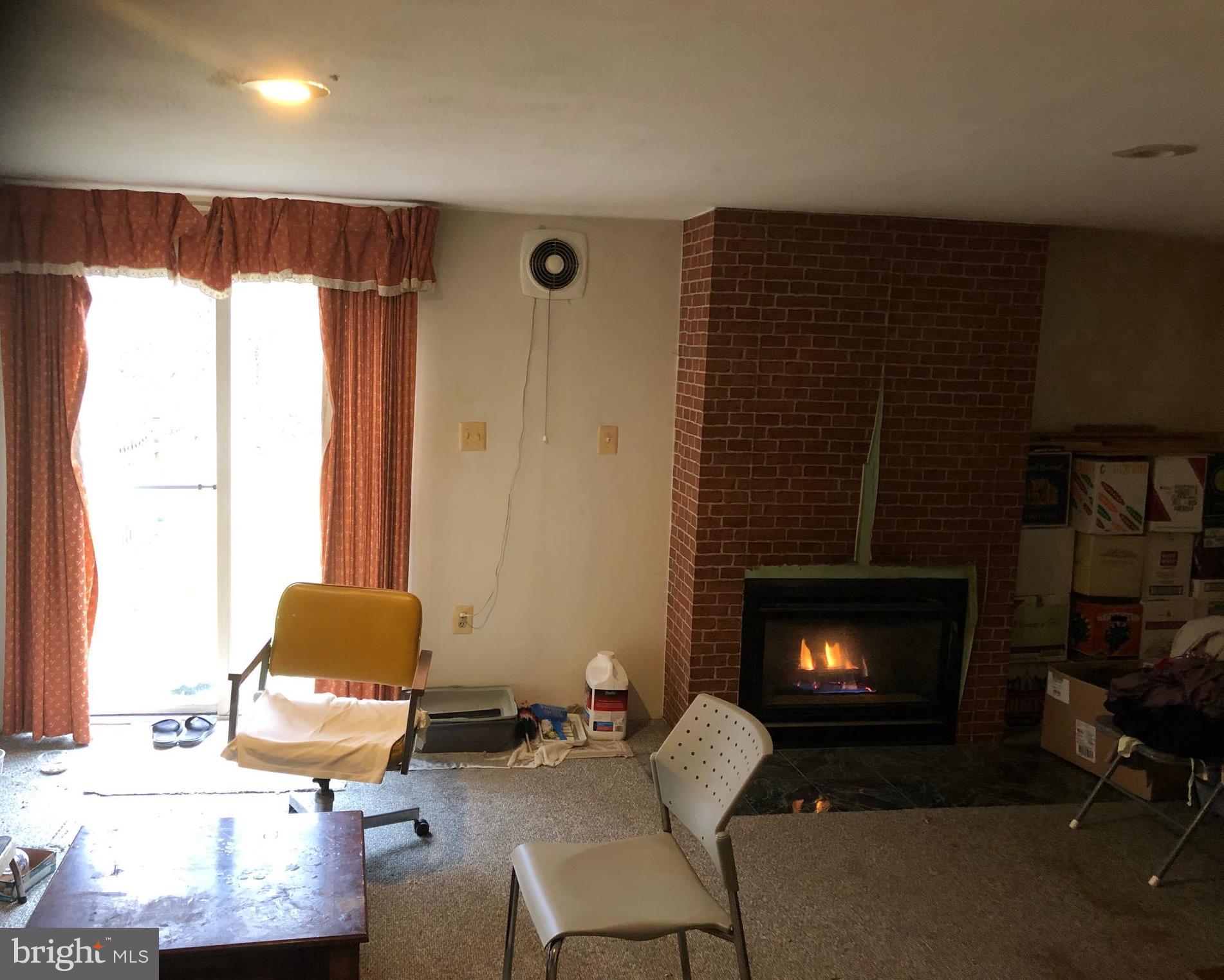 BELLE MANOR - Residential