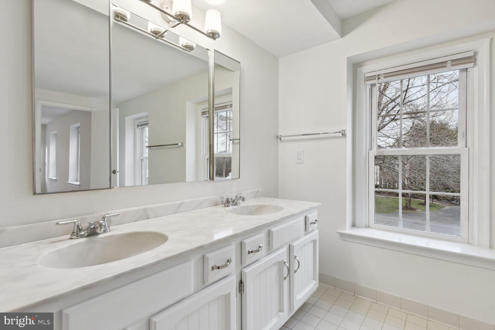 CARPERS FARM - Residential
