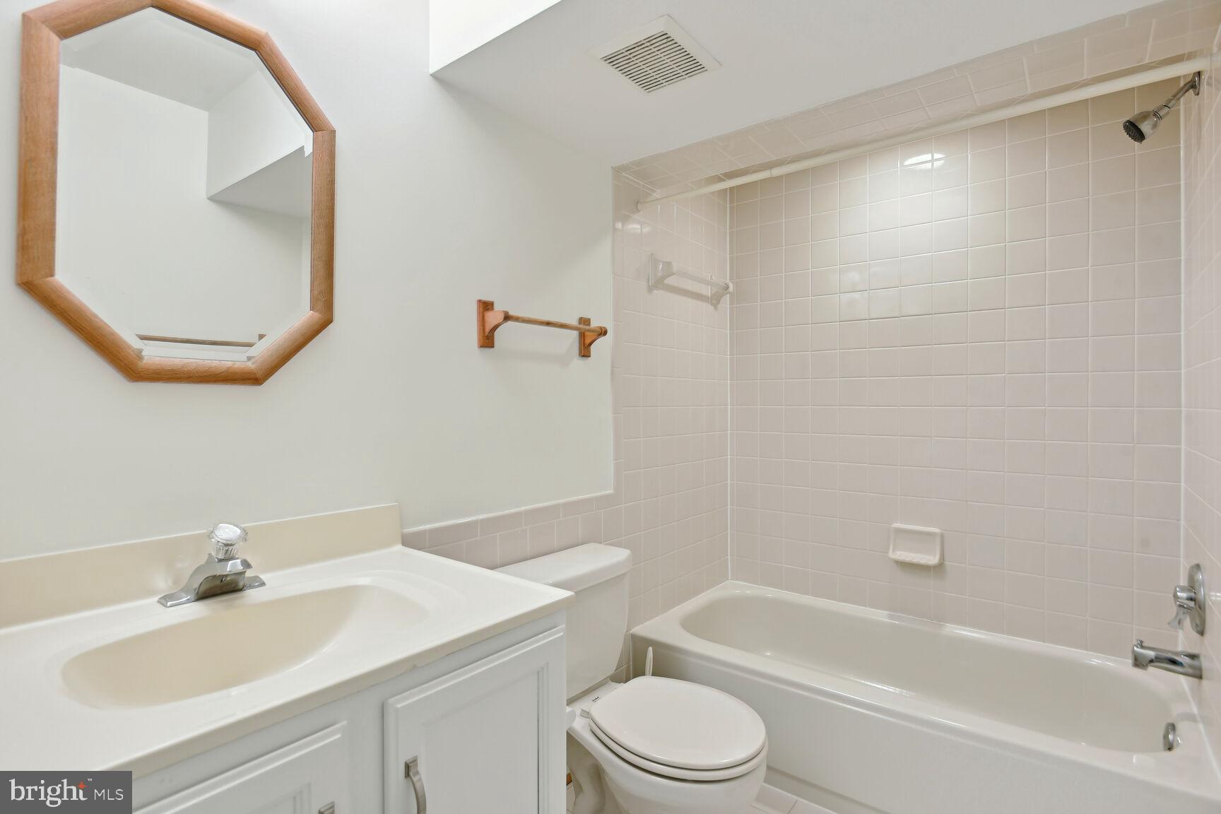 CARPERS FARM - Residential
