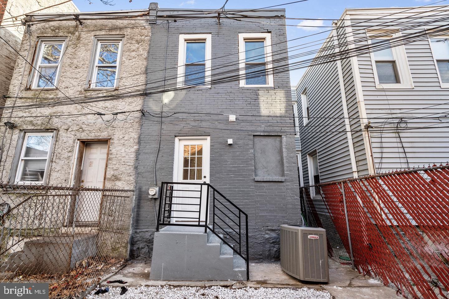 WEST PHILADELPHIA - Residential