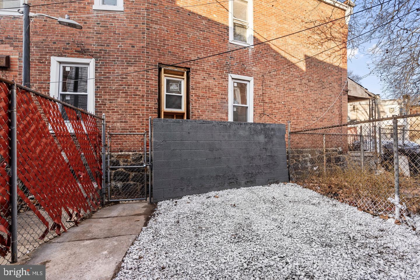 WEST PHILADELPHIA - Residential