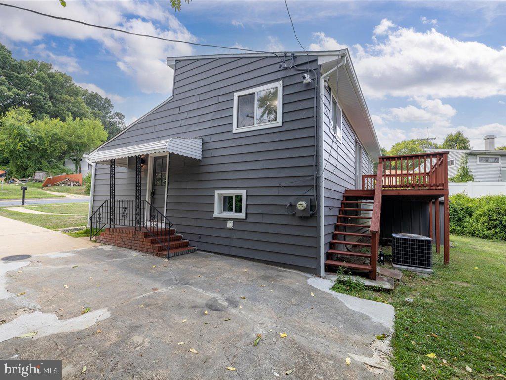 CAPITAL HILL HOMES - Residential