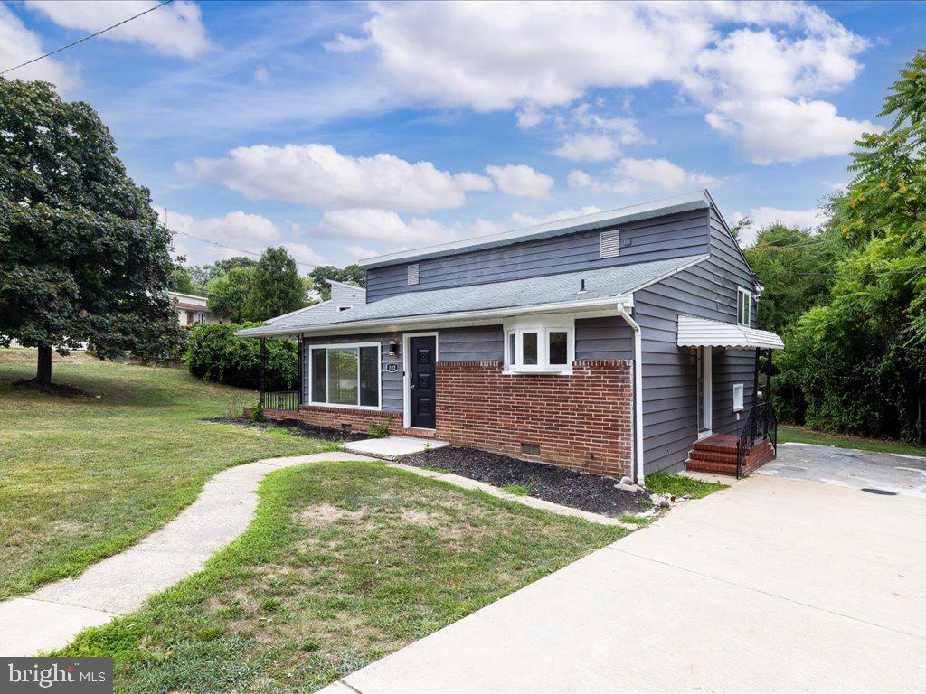 CAPITAL HILL HOMES - Residential