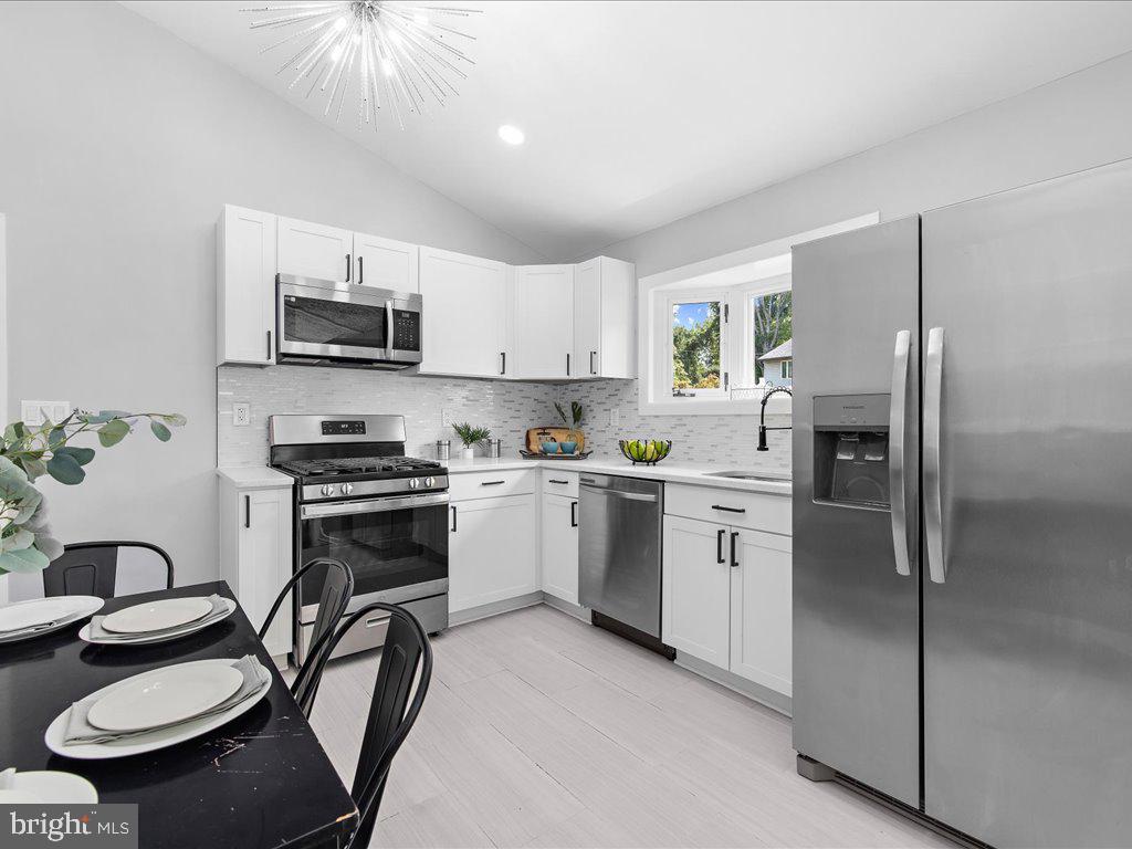 CAPITAL HILL HOMES - Residential