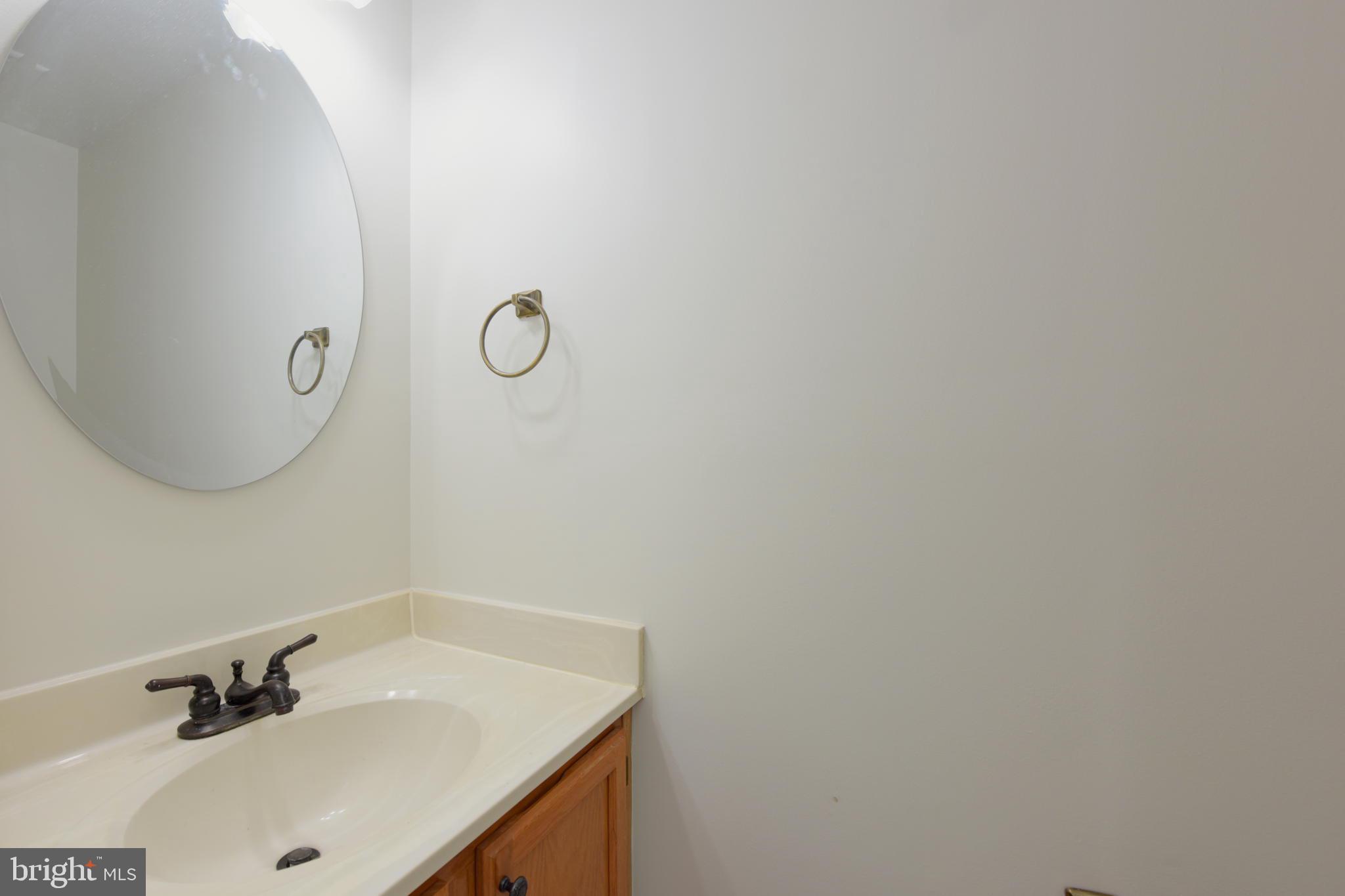WHISPERHILL - Residential Lease