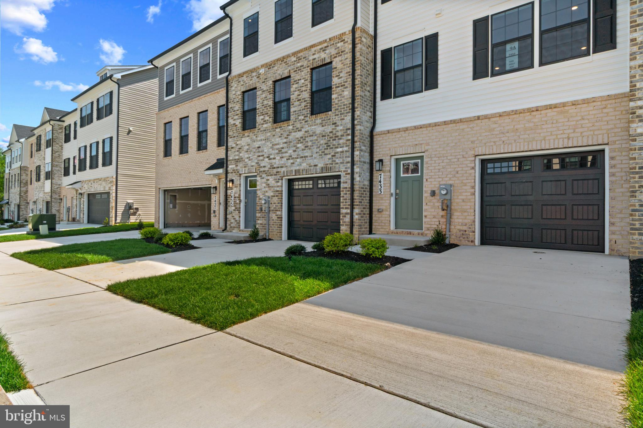 MAGNOLIA LANDING - Residential