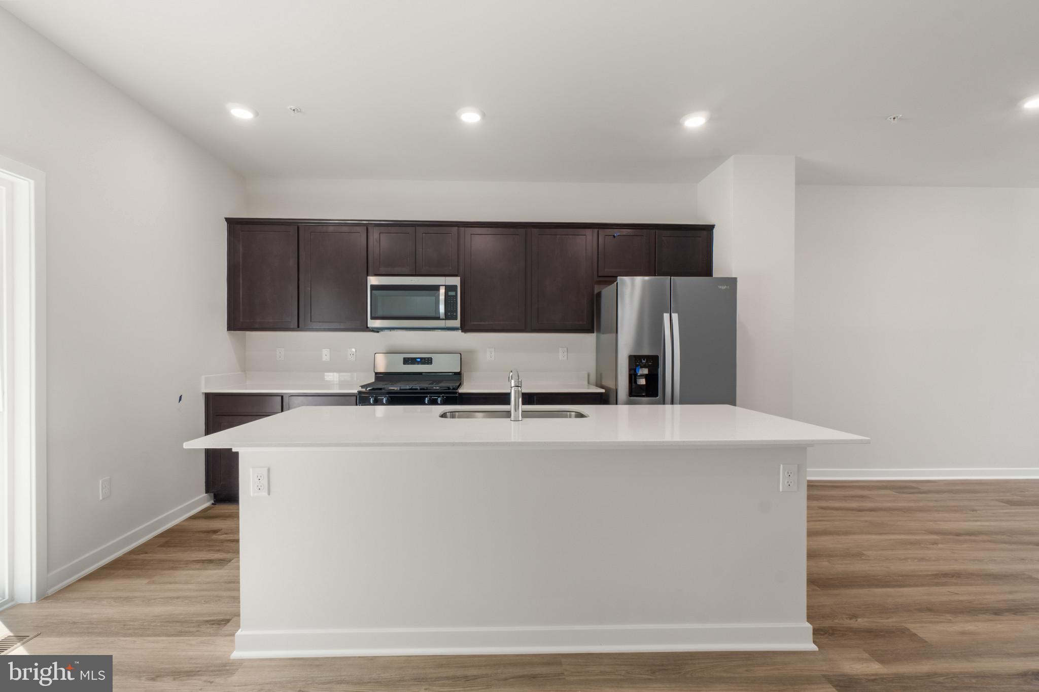 MAGNOLIA LANDING - Residential