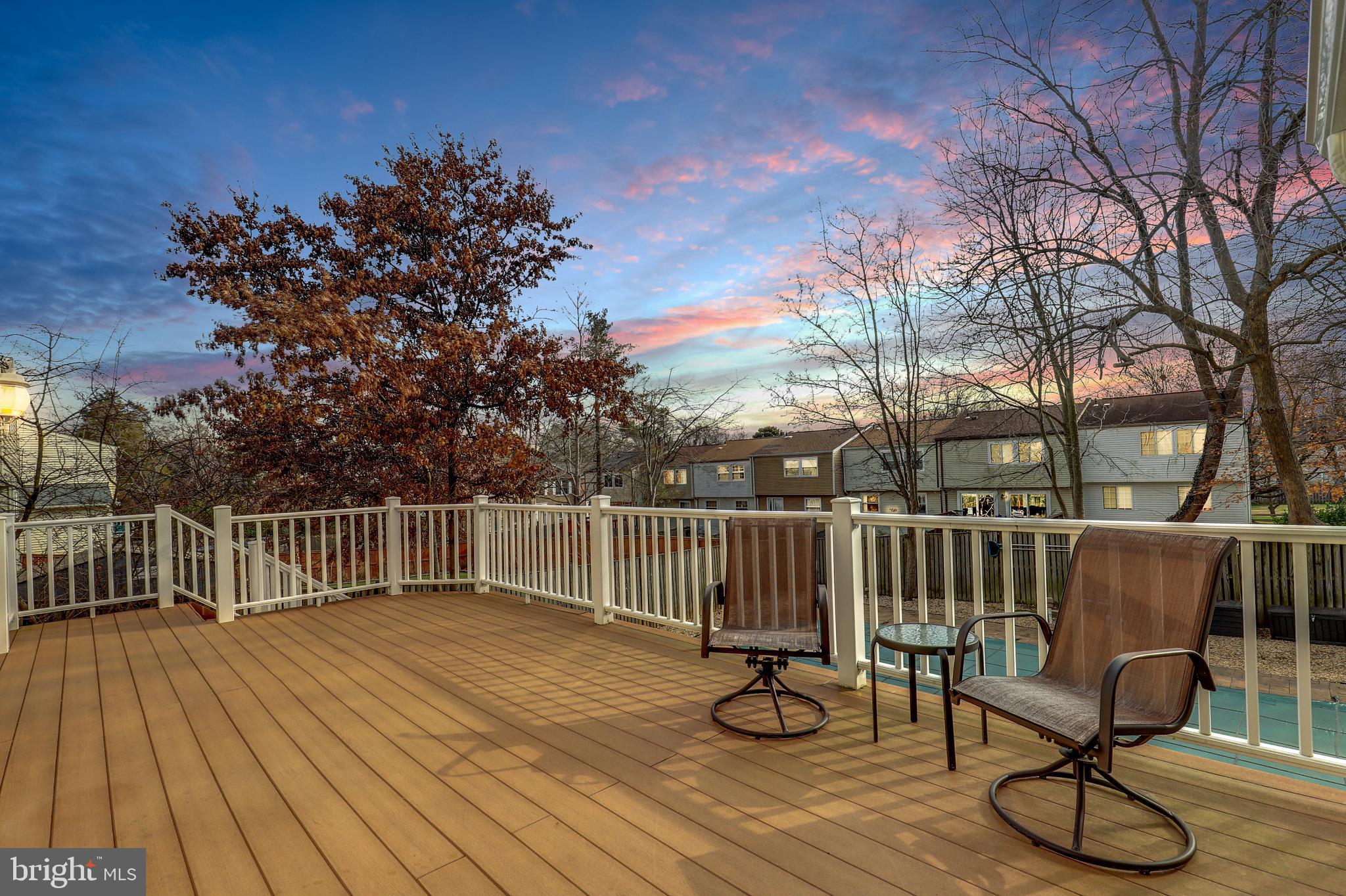 EDGELEA WOODS - Residential