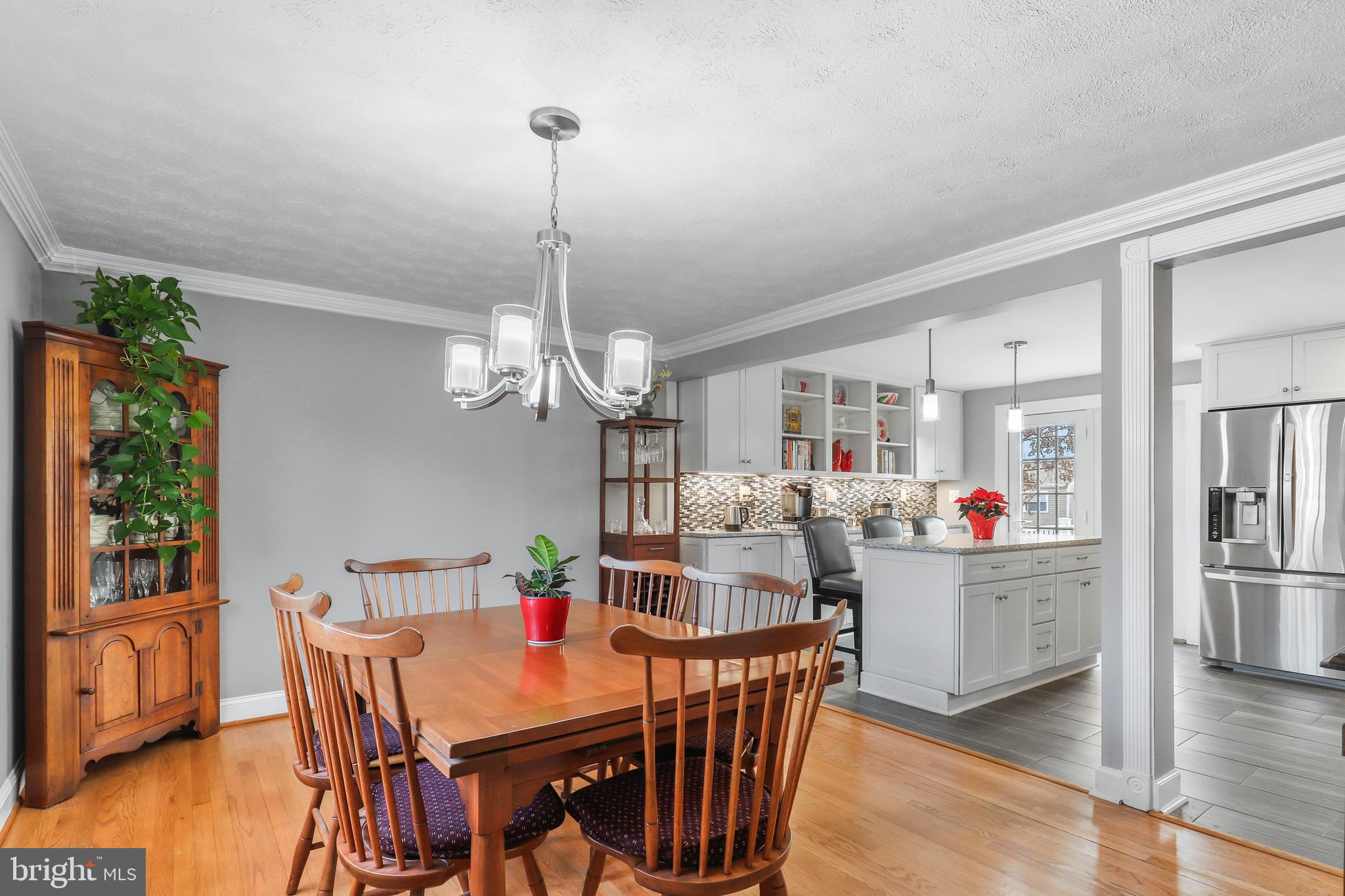 EDGELEA WOODS - Residential