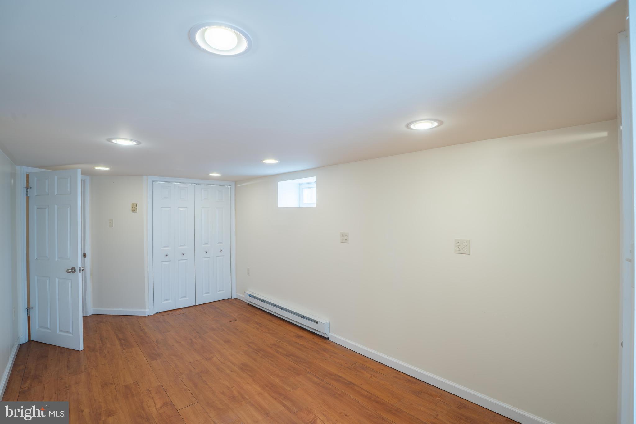 WASHINGTON HGTS - Residential