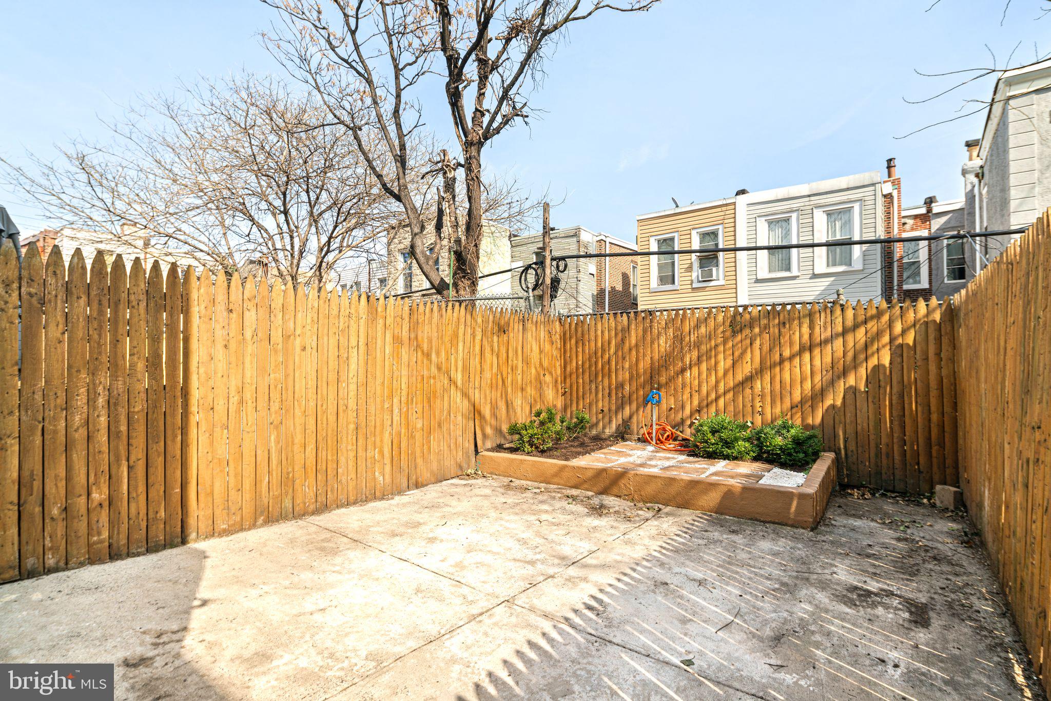 WEST PASSYUNK - Residential