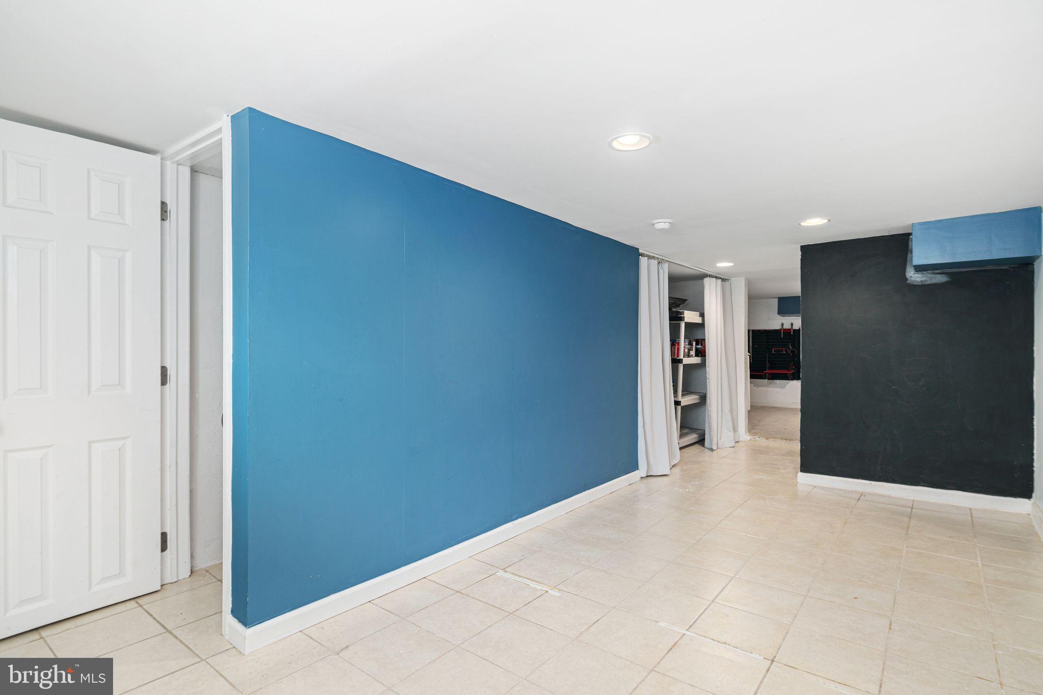 WEST PASSYUNK - Residential