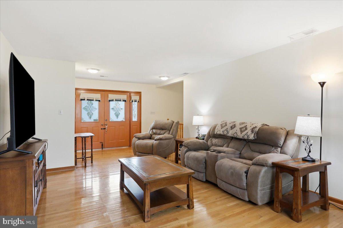 WOODLAND PARK - Residential