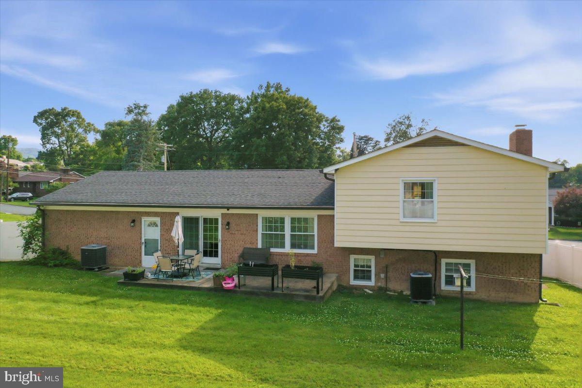 WOODLAND PARK - Residential