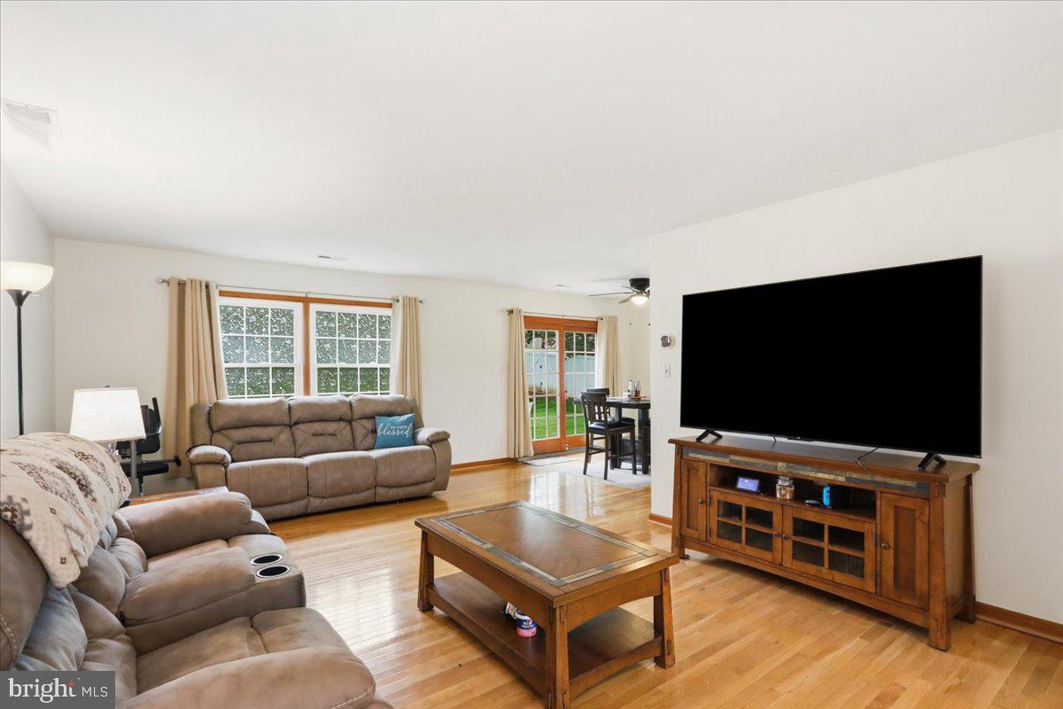 WOODLAND PARK - Residential