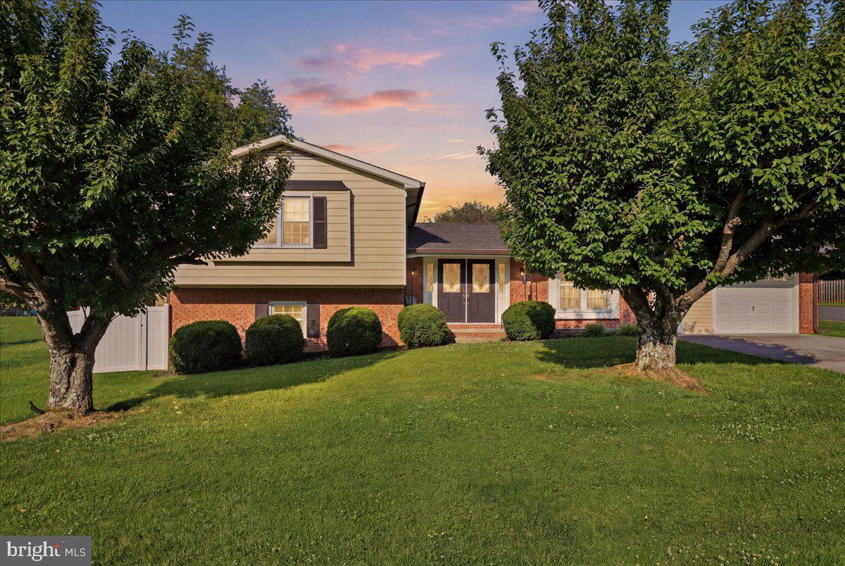 WOODLAND PARK - Residential