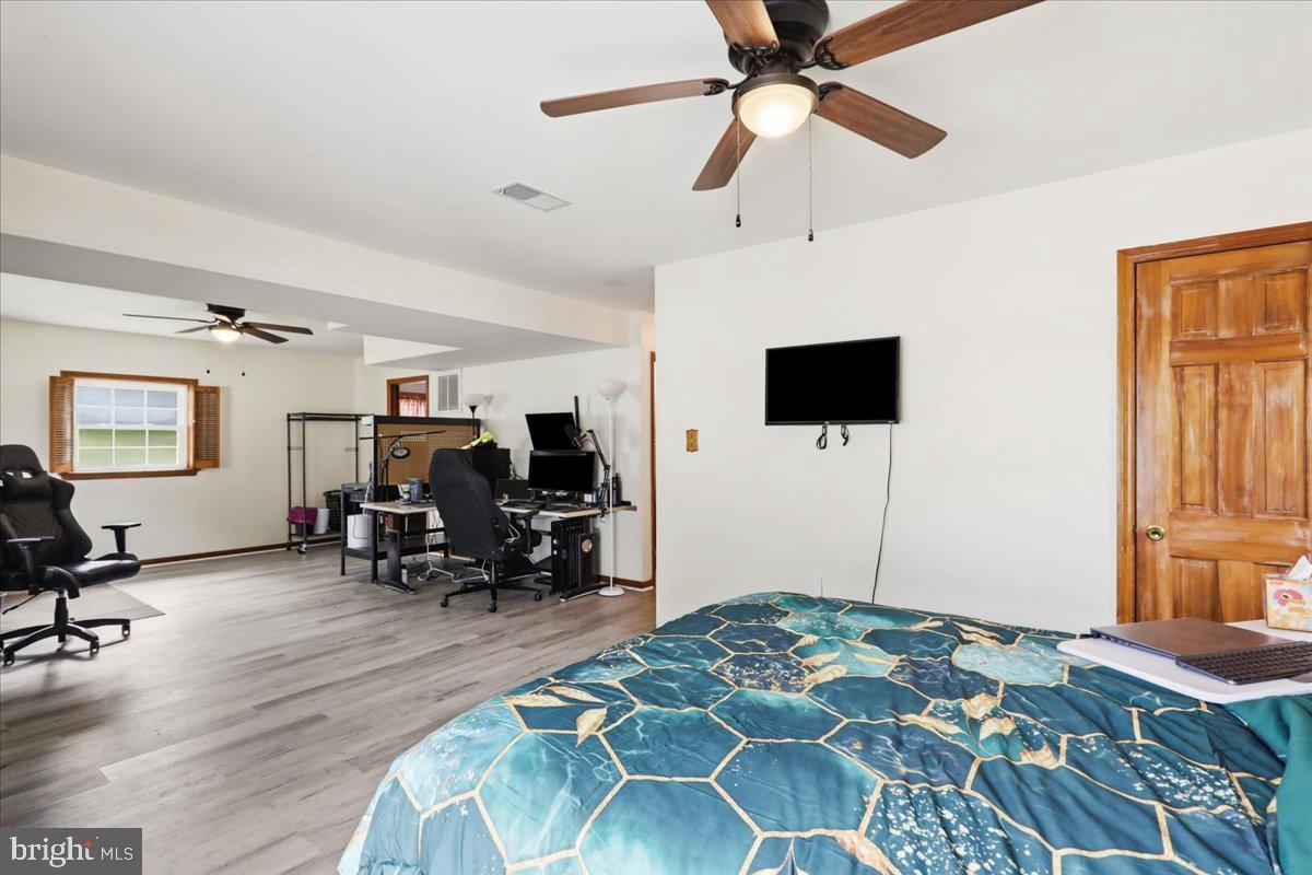 WOODLAND PARK - Residential