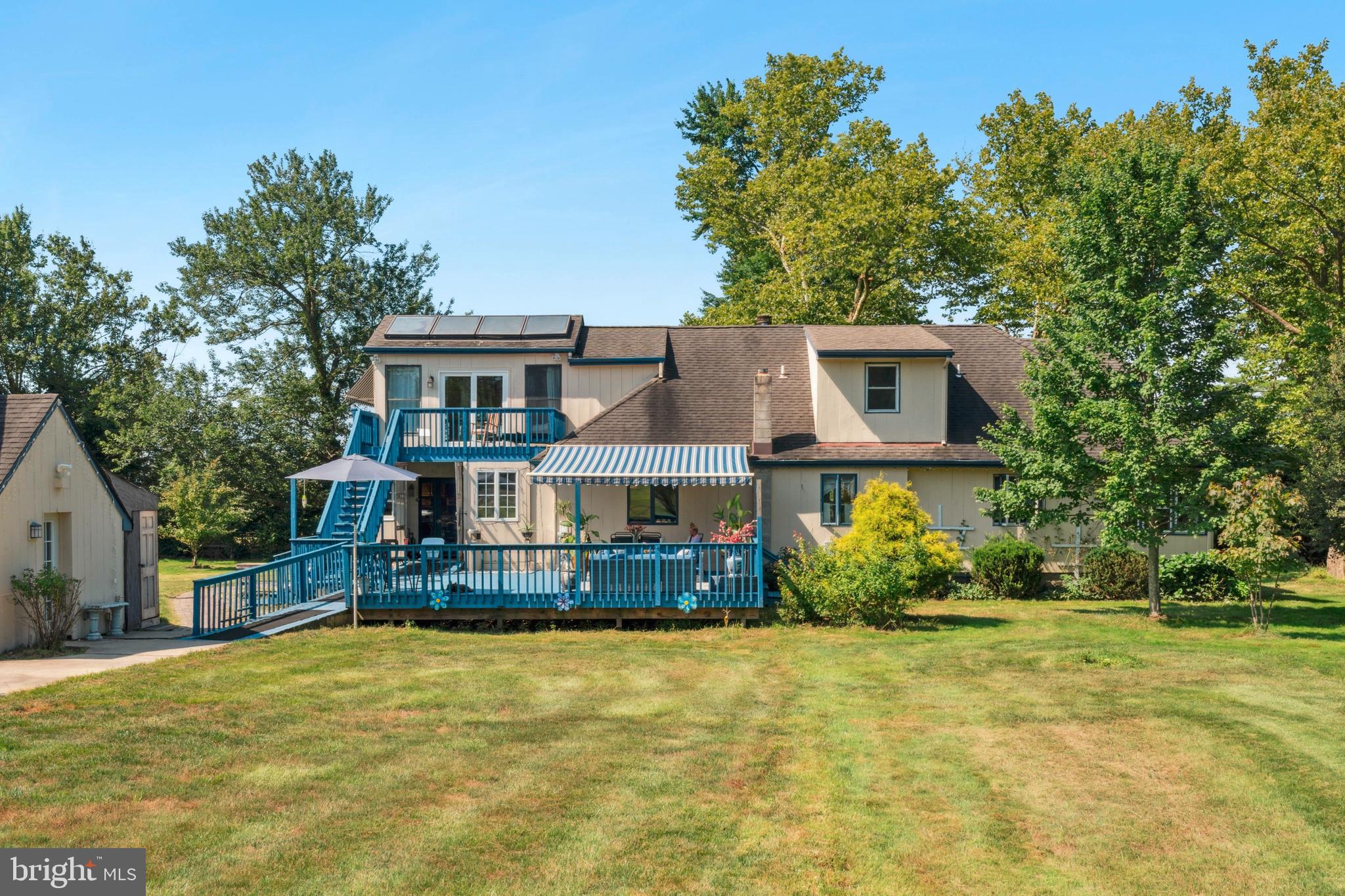 UPPER BLACK EDDY - Residential