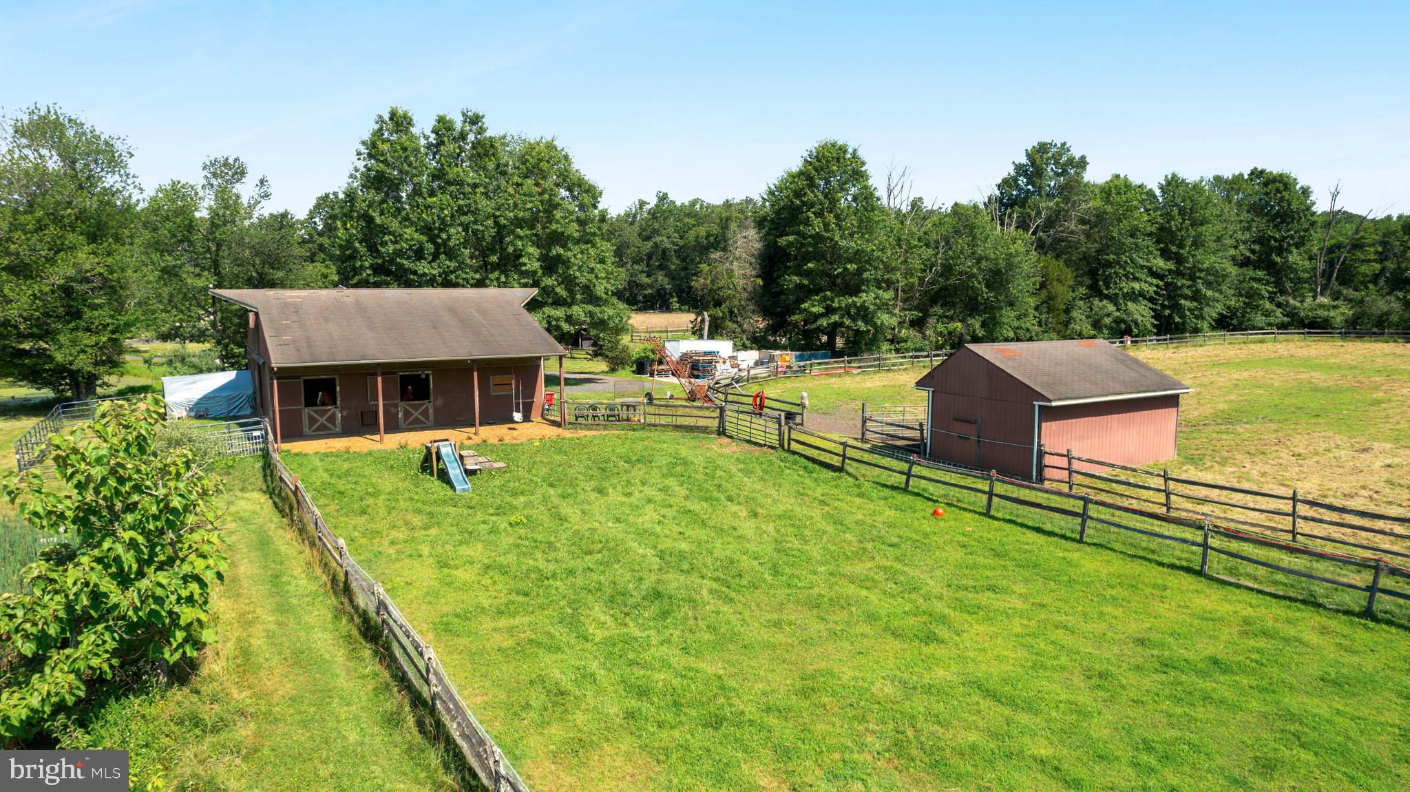 UPPER BLACK EDDY - Residential
