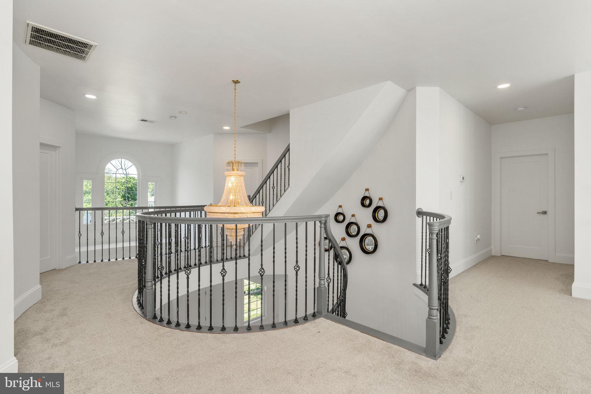 OCCOQUAN OVERLOOK - Residential