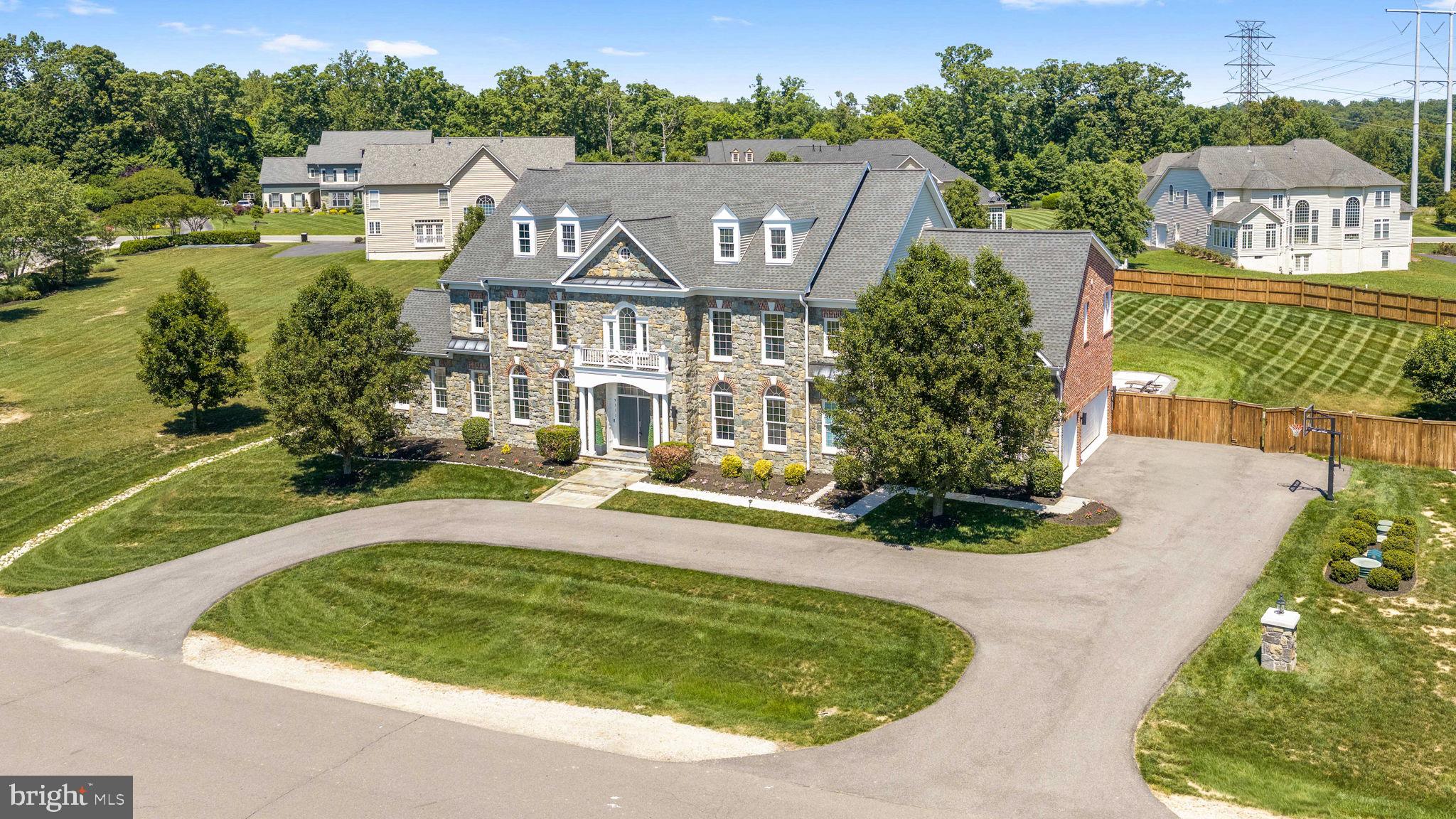 OCCOQUAN OVERLOOK - Residential