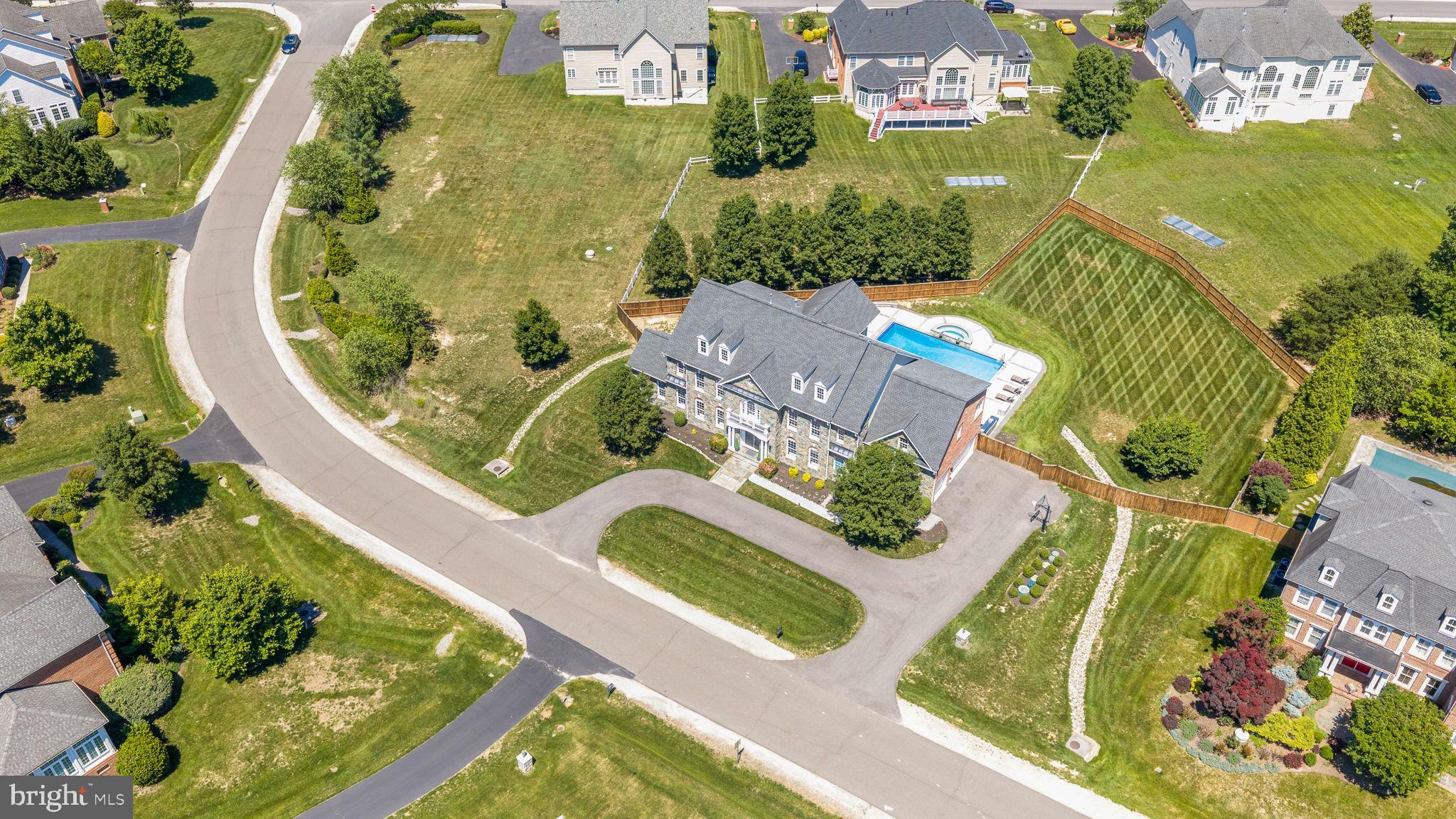 OCCOQUAN OVERLOOK - Residential