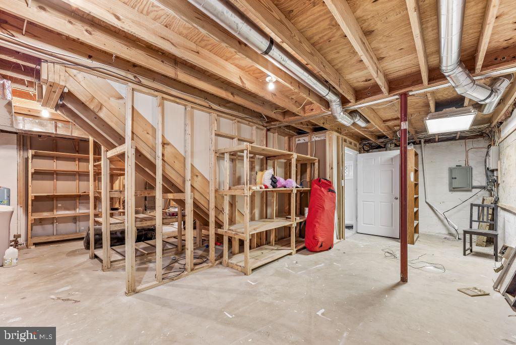 LONG COVE ESTATES - Residential