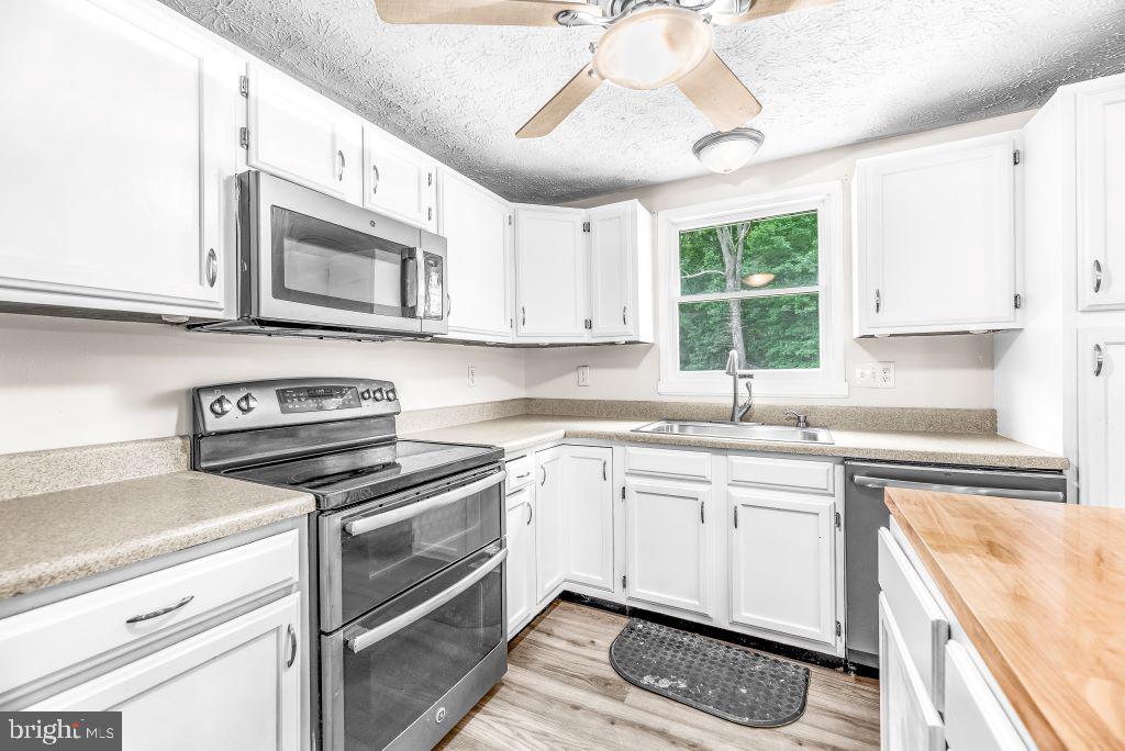 LONG COVE ESTATES - Residential