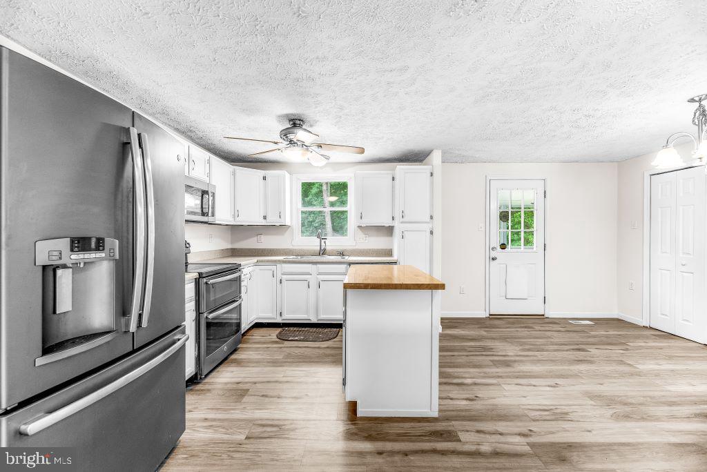 LONG COVE ESTATES - Residential