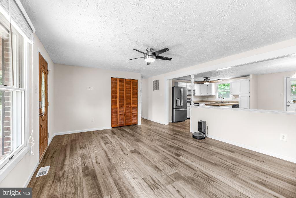 LONG COVE ESTATES - Residential