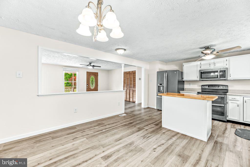 LONG COVE ESTATES - Residential