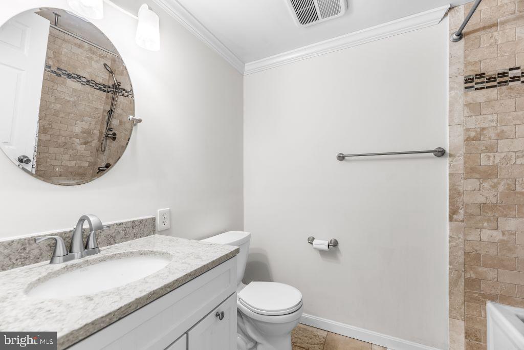 LONG COVE ESTATES - Residential