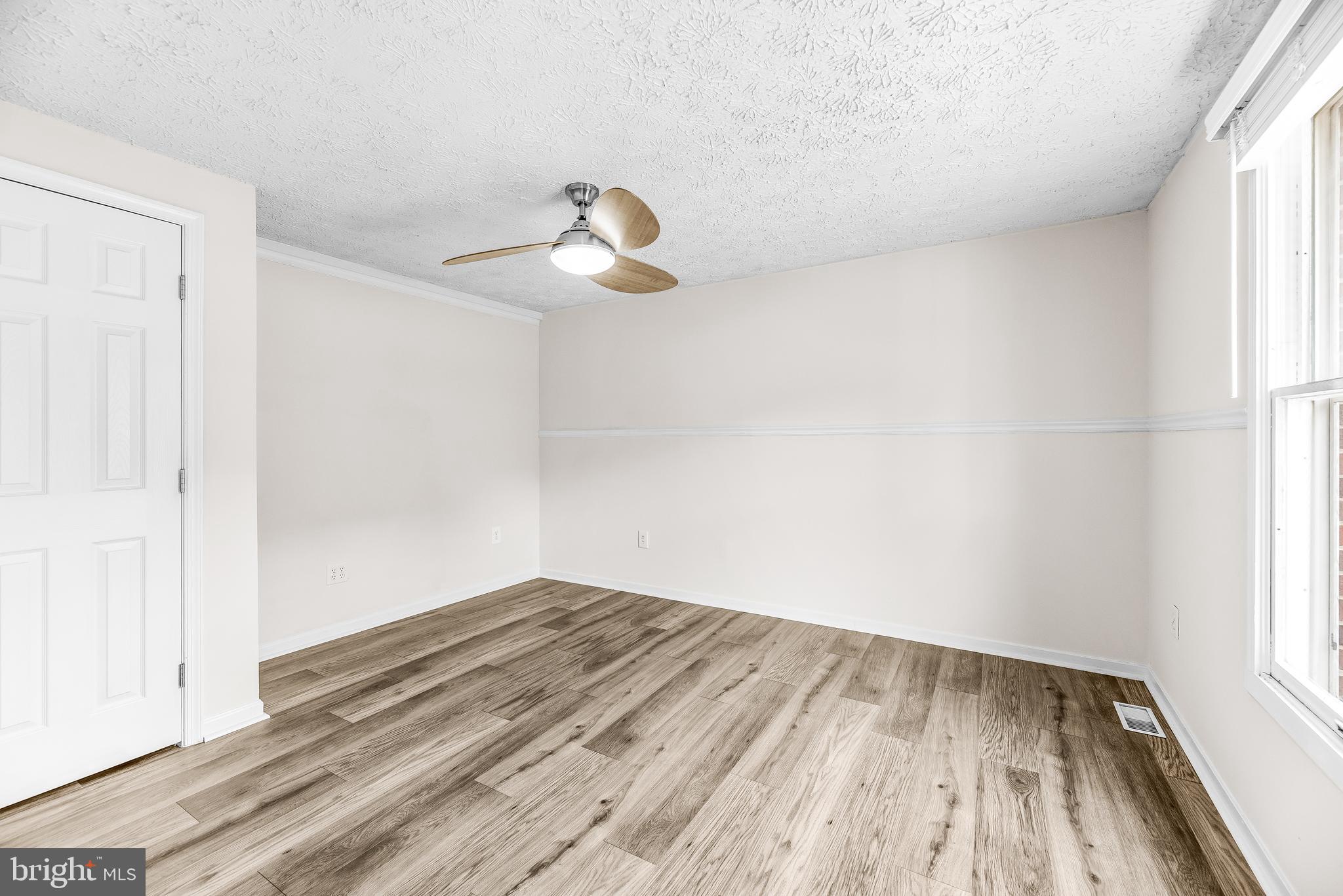 LONG COVE ESTATES - Residential