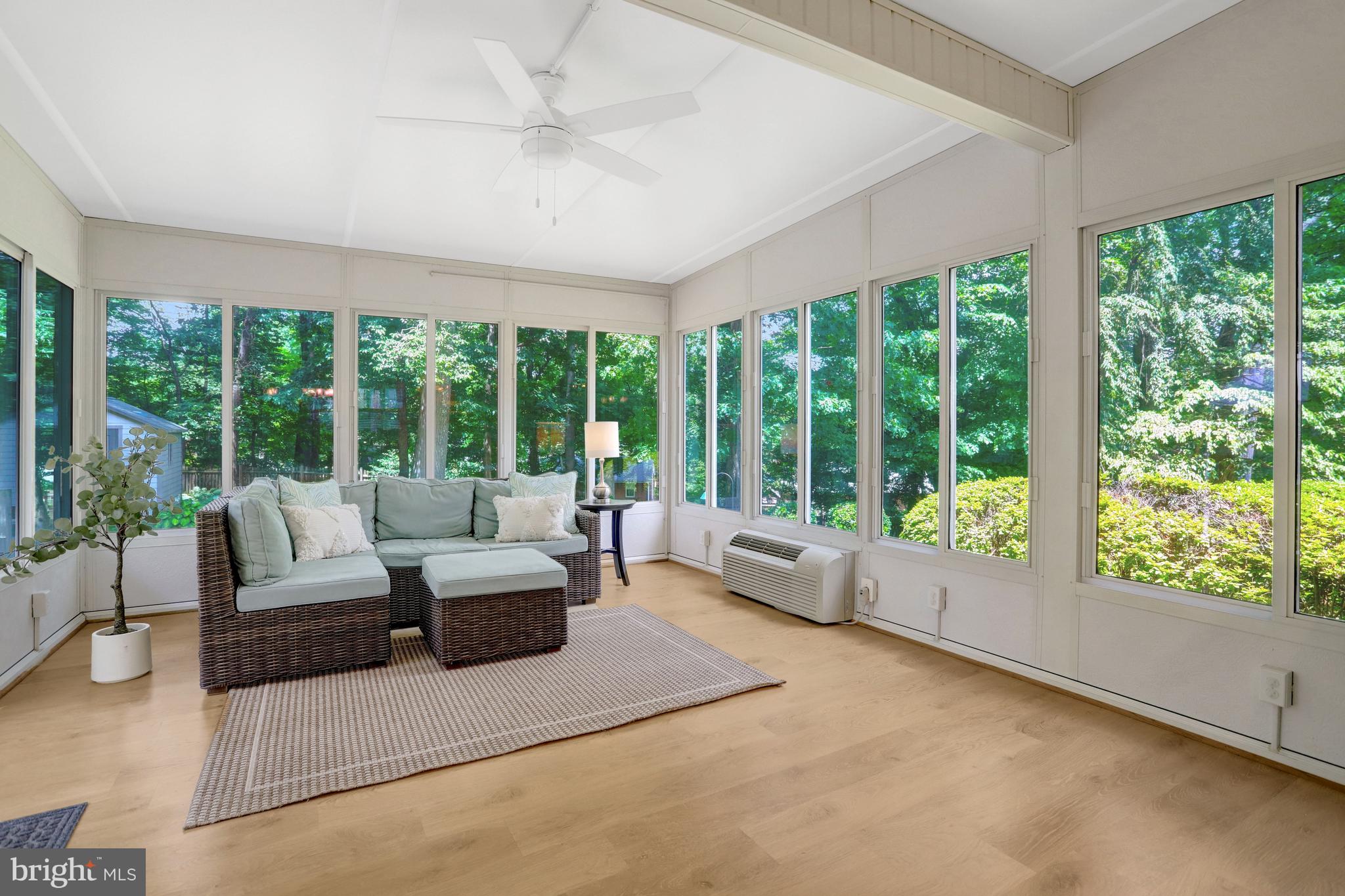 WILLOW WOODS - Residential