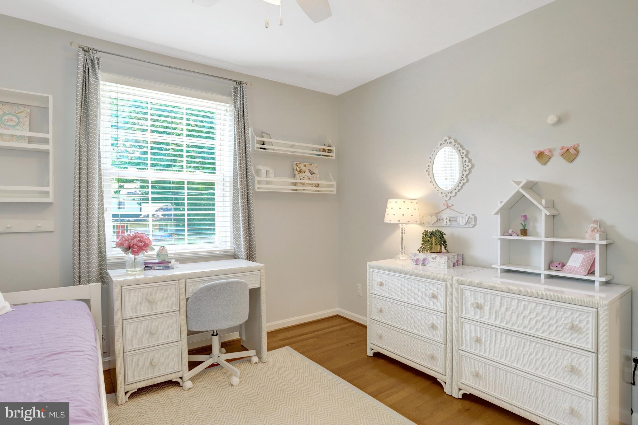 WILLOW WOODS - Residential
