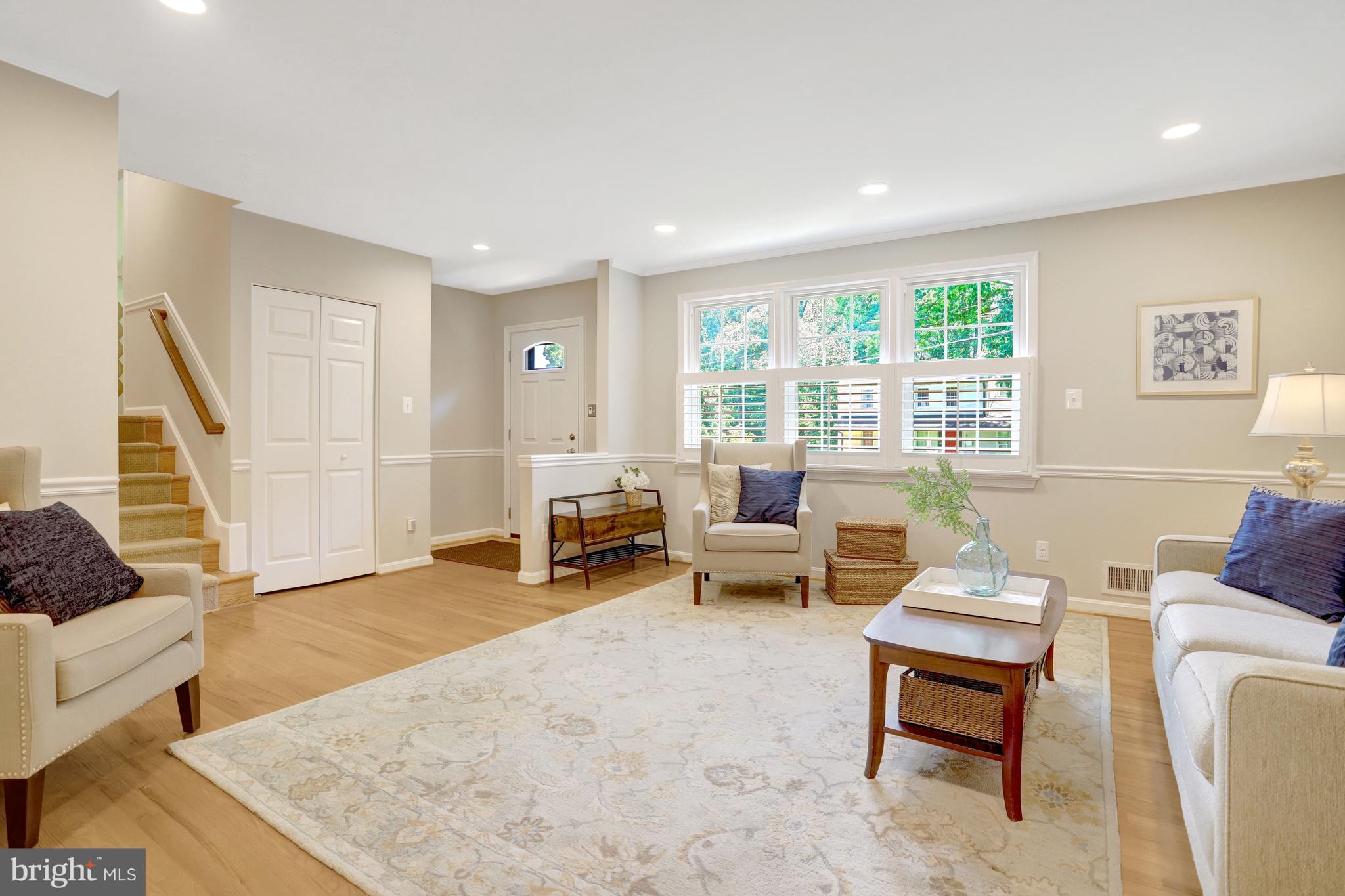 WILLOW WOODS - Residential
