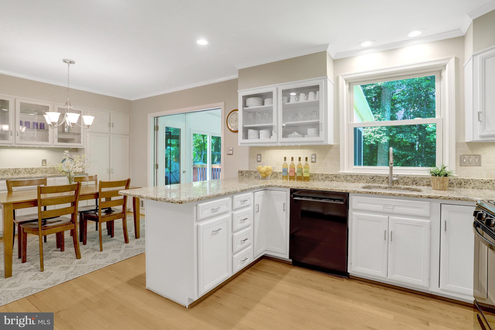 WILLOW WOODS - Residential