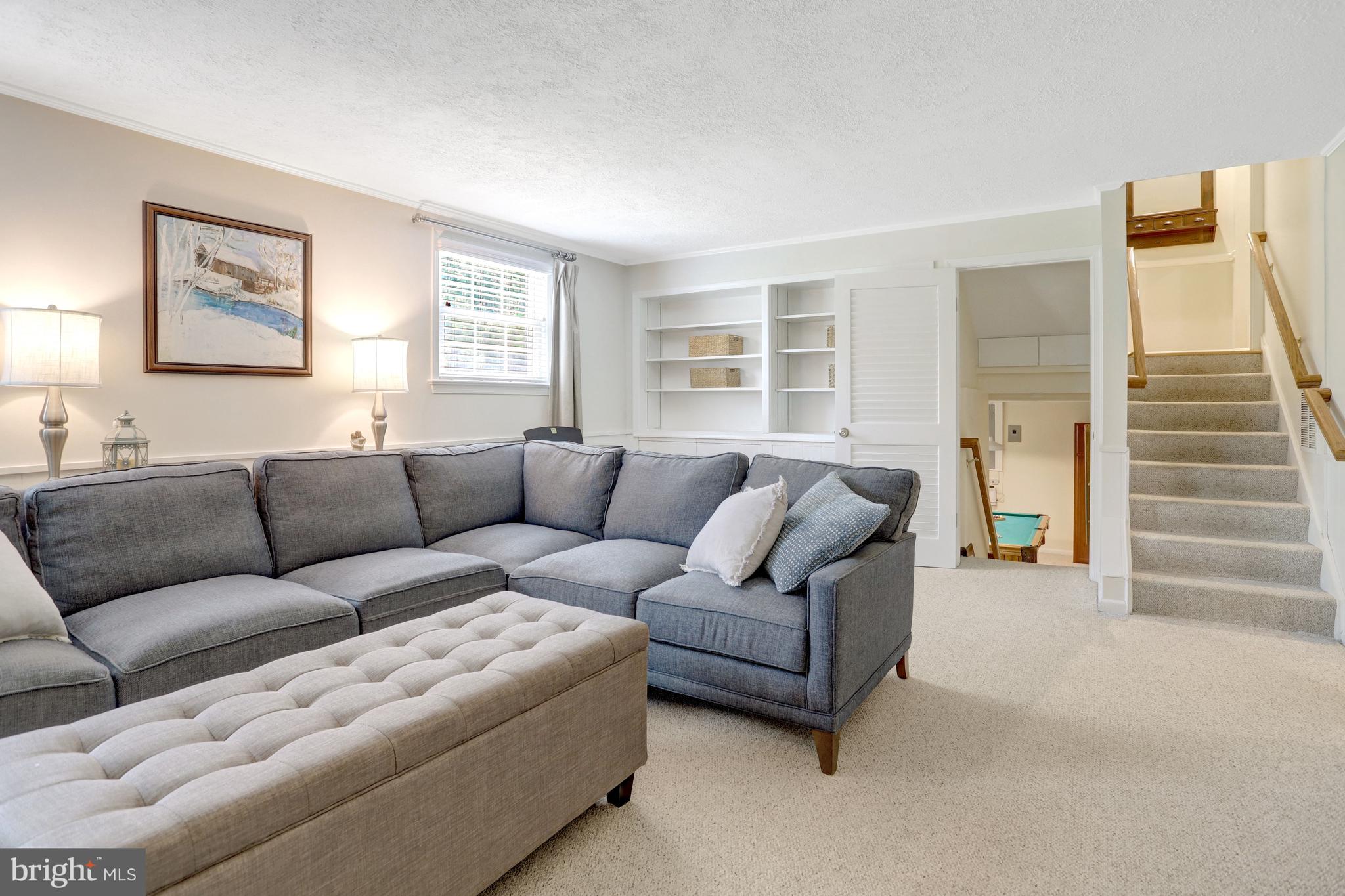 WILLOW WOODS - Residential
