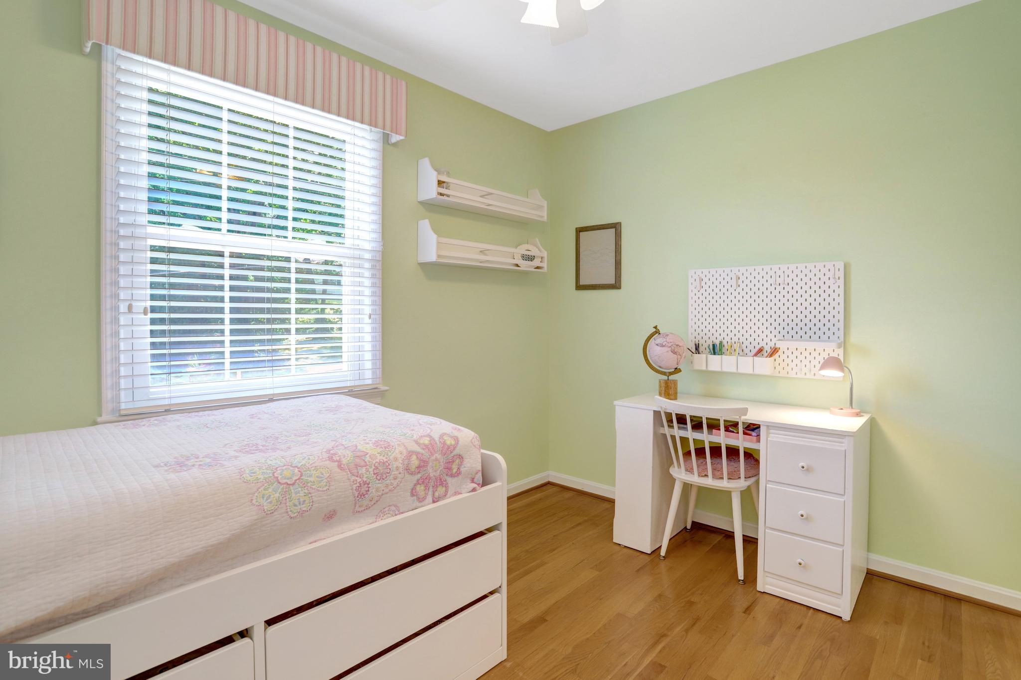 WILLOW WOODS - Residential