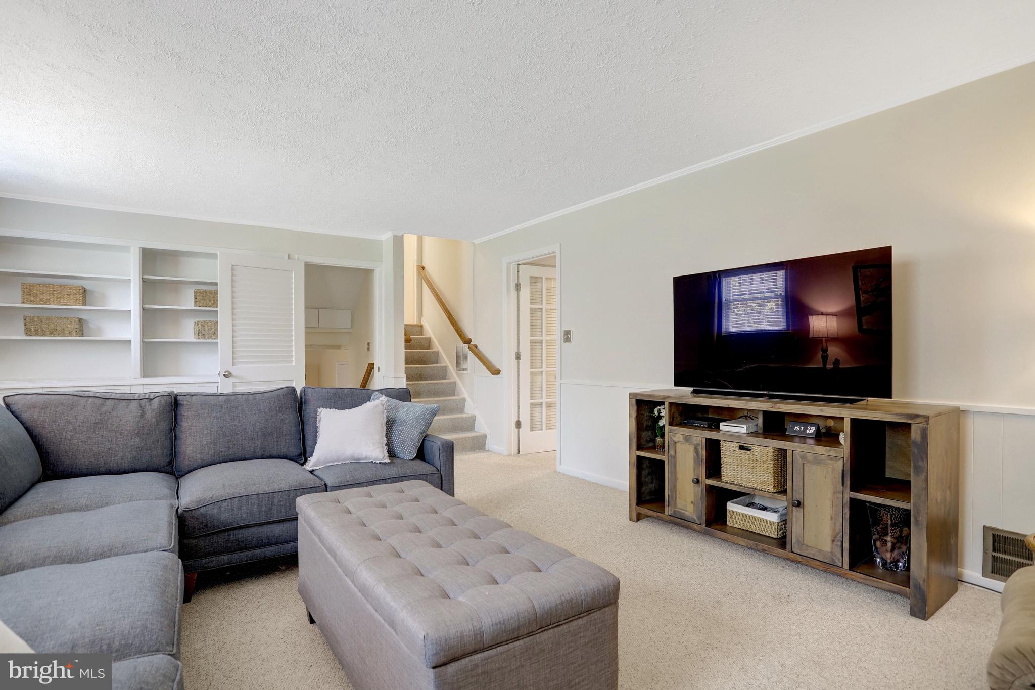 WILLOW WOODS - Residential