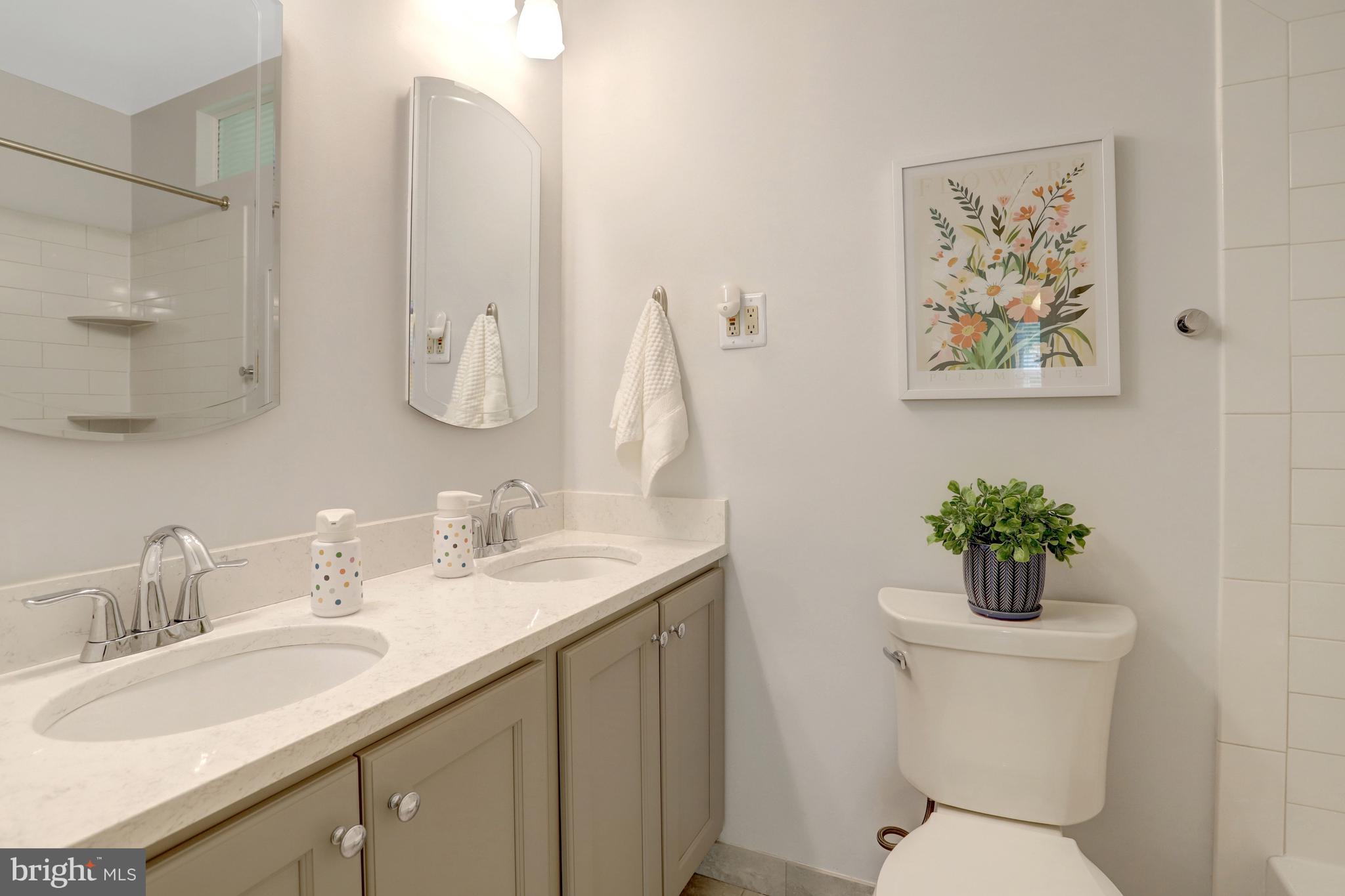 WILLOW WOODS - Residential
